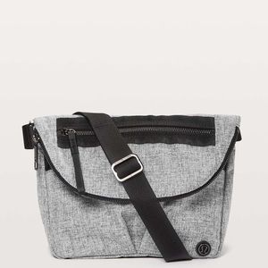 Lululemon Festival Bag